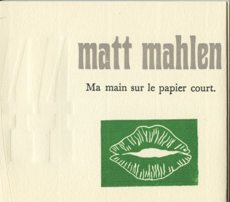 Ma main sur le papier court